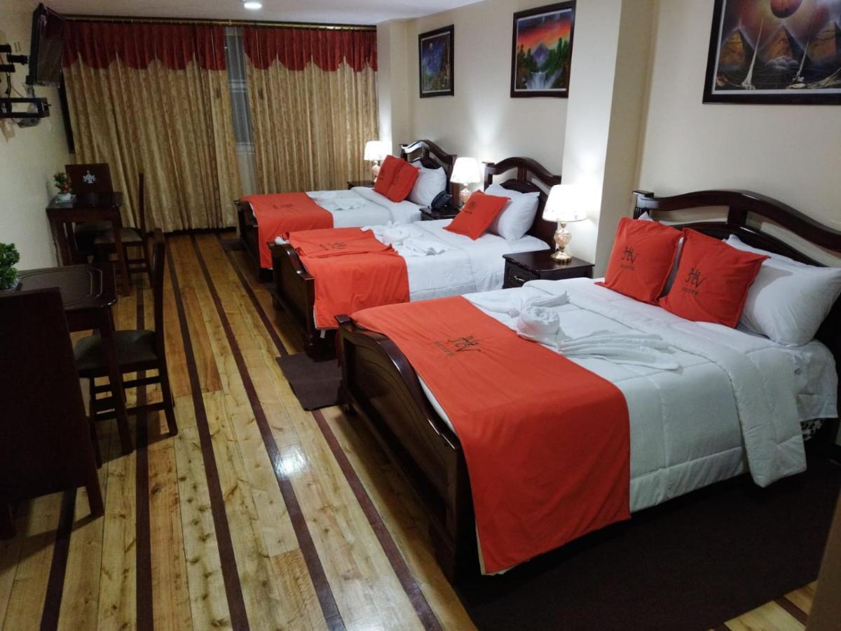 Hotel Velanez Suite Riobamba Exterior photo