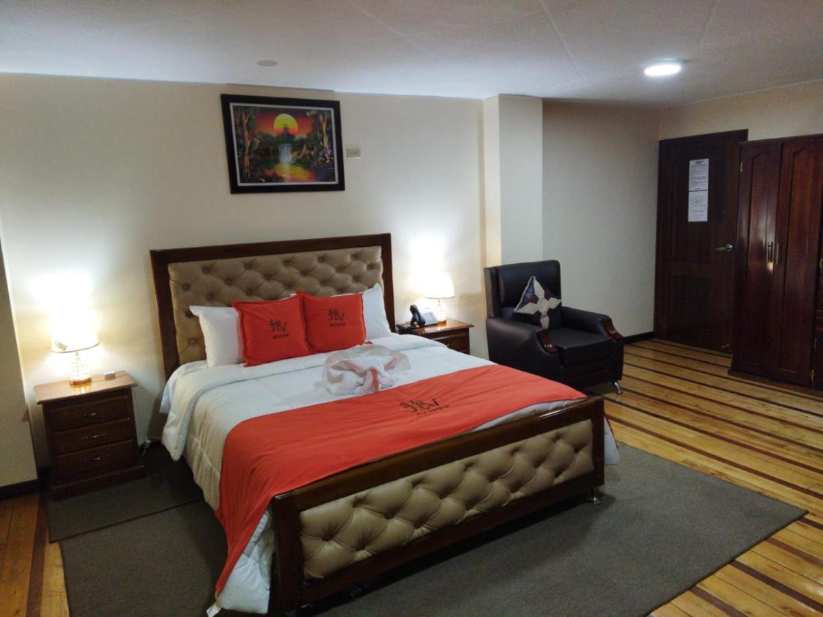 Hotel Velanez Suite Riobamba Exterior photo